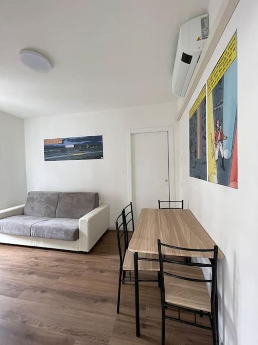 Ferienwohnung L'Etrange Rendez-Vous Tome 1 Carona  Exterior foto